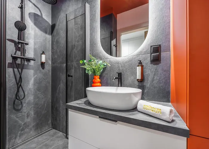 Emihouse Rubikon Апартаменти *