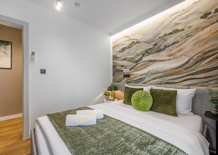 Emihouse Rubikon Апартаменти