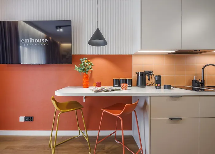 Emihouse Rubikon Апартаменти