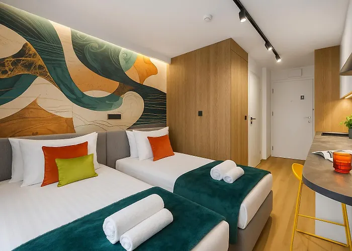 Апартаменти Emihouse Rubikon