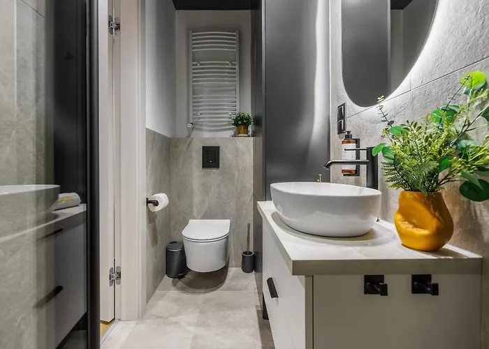 Emihouse Rubikon Апартаменти *